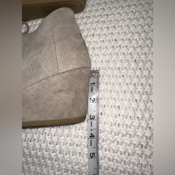 Toms Desert Wedge Lace Up Suede‎ Ankle Boot Tan Brown Heel Shoe, Size 10 - Picture 3 of 7